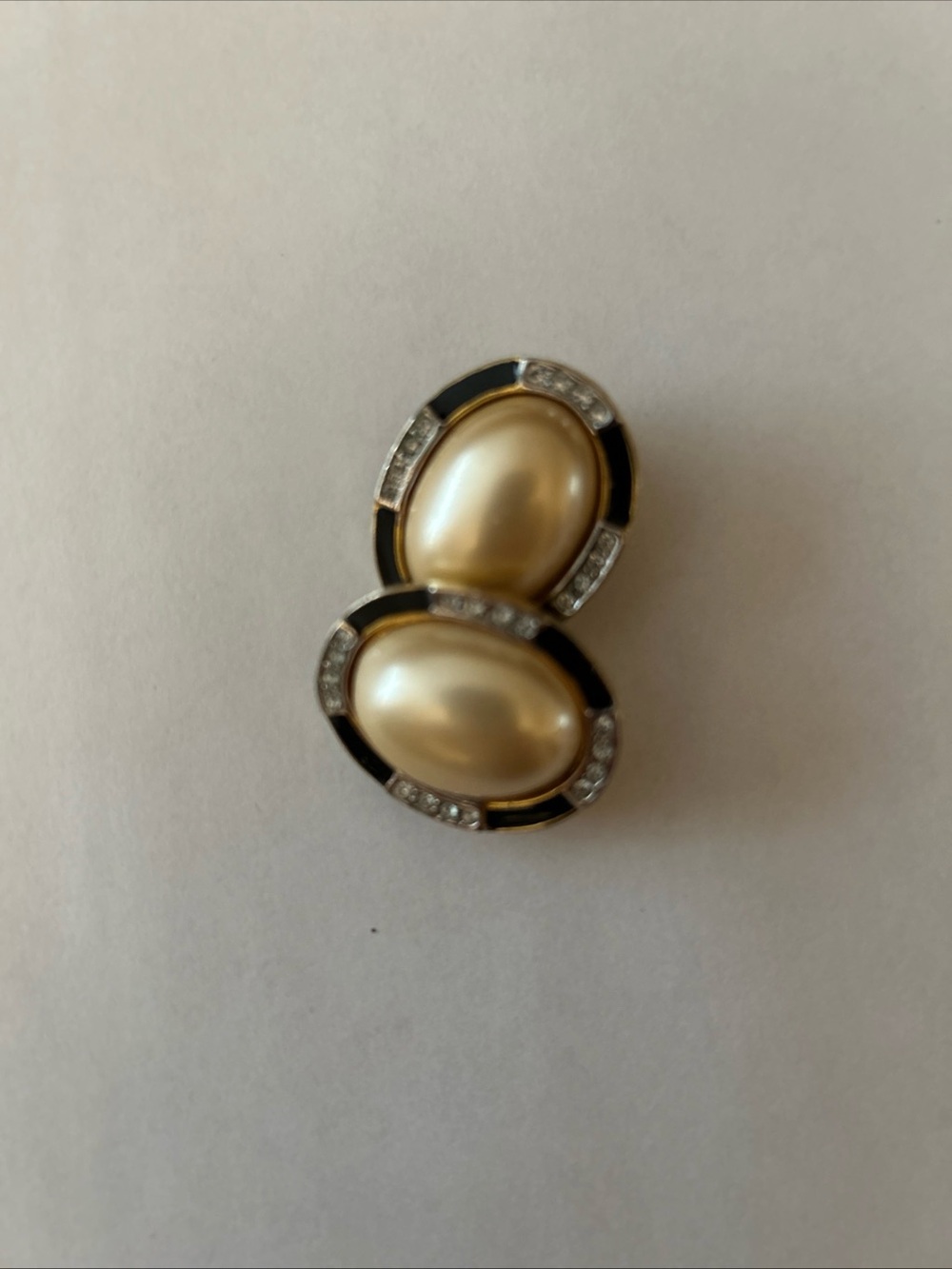 Vintage Carolee Faux Pearl Clip On Earrings Black Enamel Edge With Rhinestones